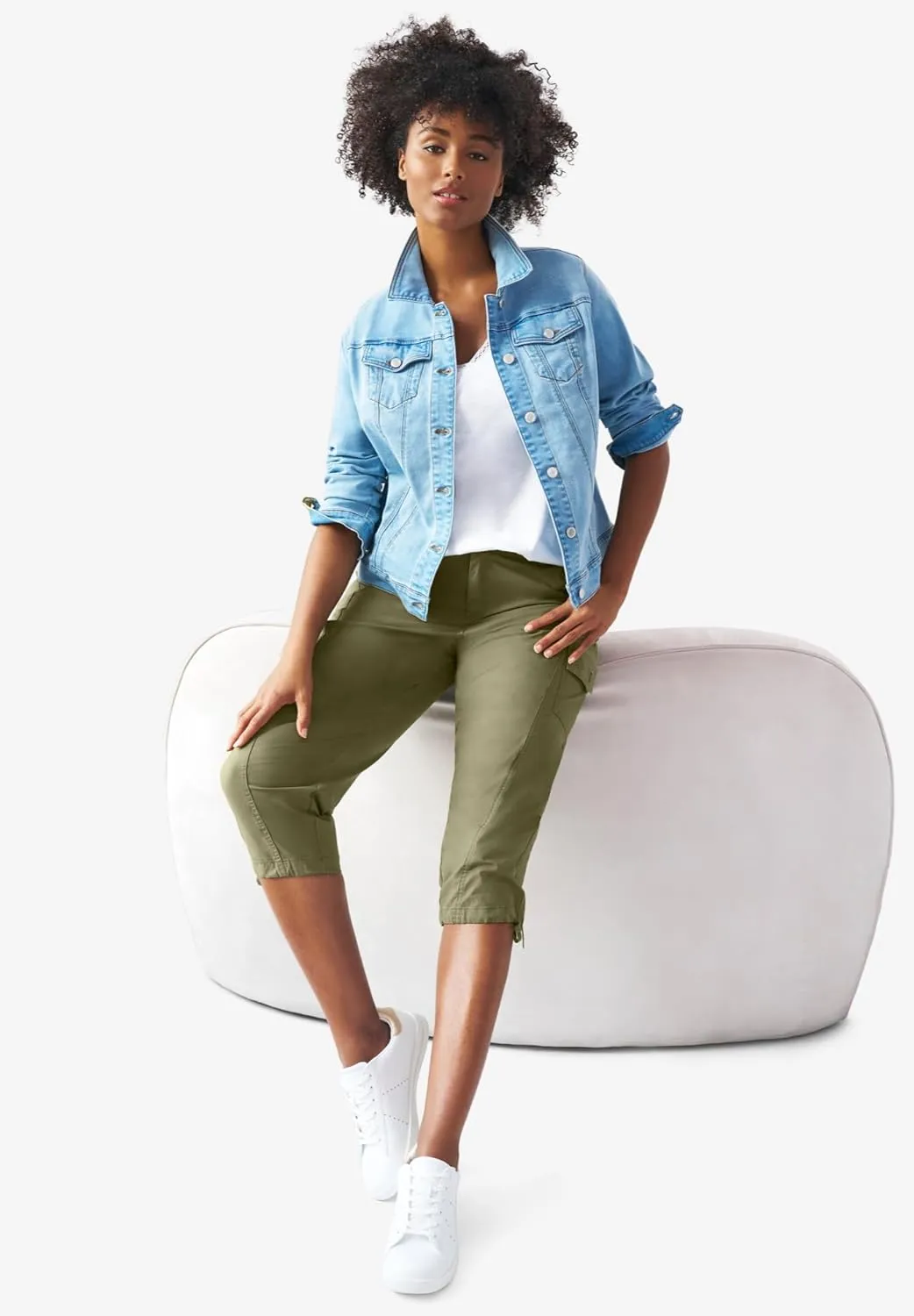 ellos Women's Plus Size Stretch Cargo Capris Front and Side Pockets Casual Cropped Pants