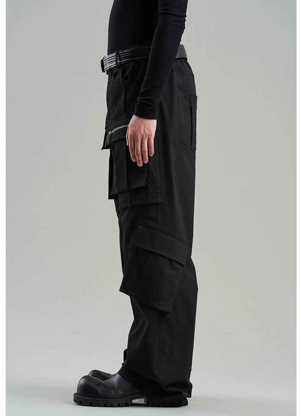 Heavy-duty multi-pocket workwear pants