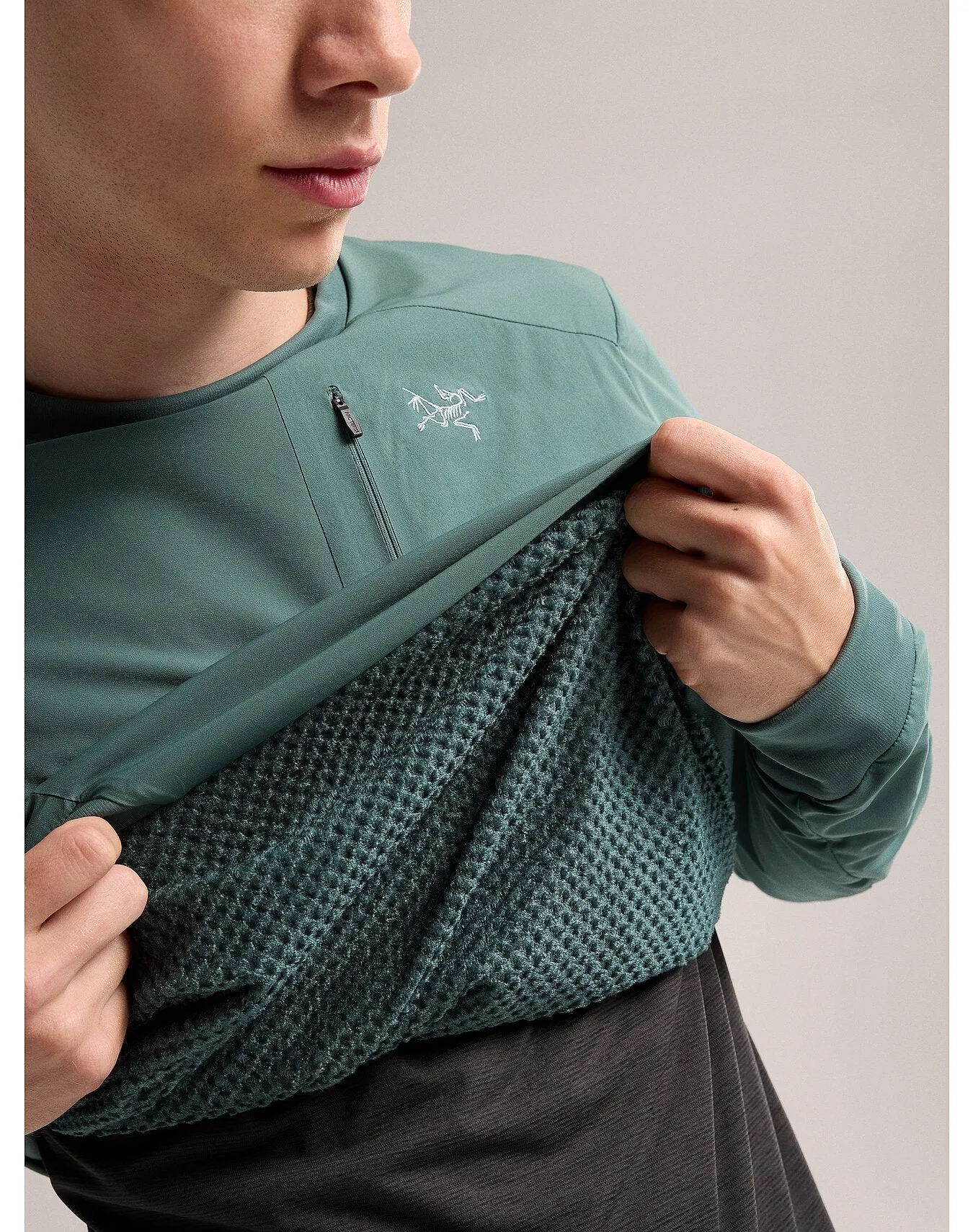 Men's Proton Crew Neck Pullover